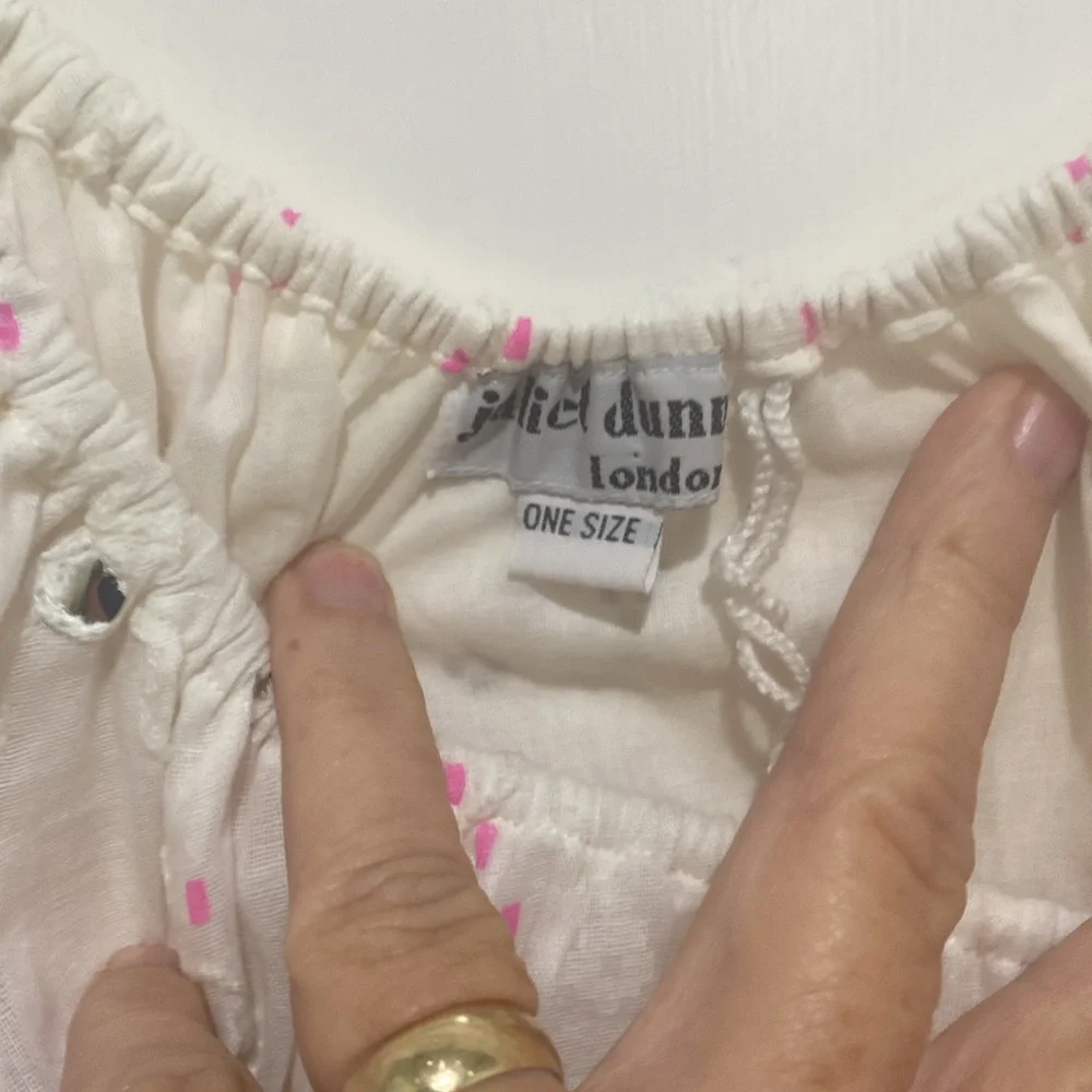 Juliet Dunn White Mini Dress with Pink Embroidery - Picture 4 of 9